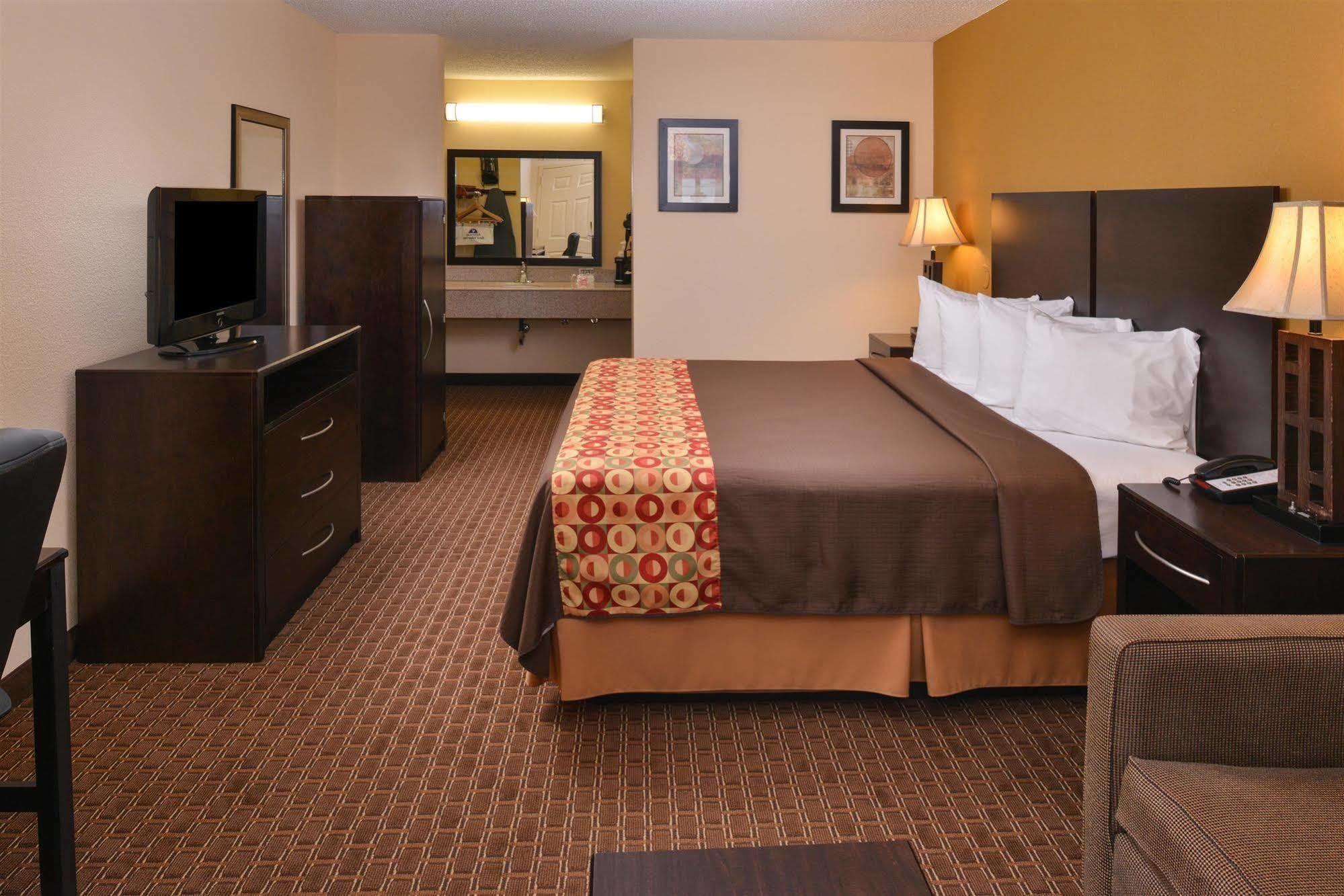 Americas Best Value Inn Tupelo Barnes Crossing Εξωτερικό φωτογραφία
